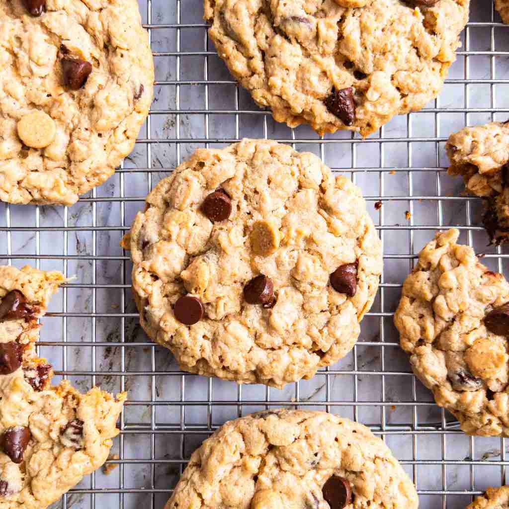 Oatmeal Peanut Butter Chocolate Chip Cookies