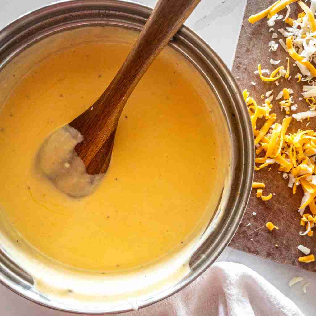 Sauce for Mac and Cheese with Cheetos