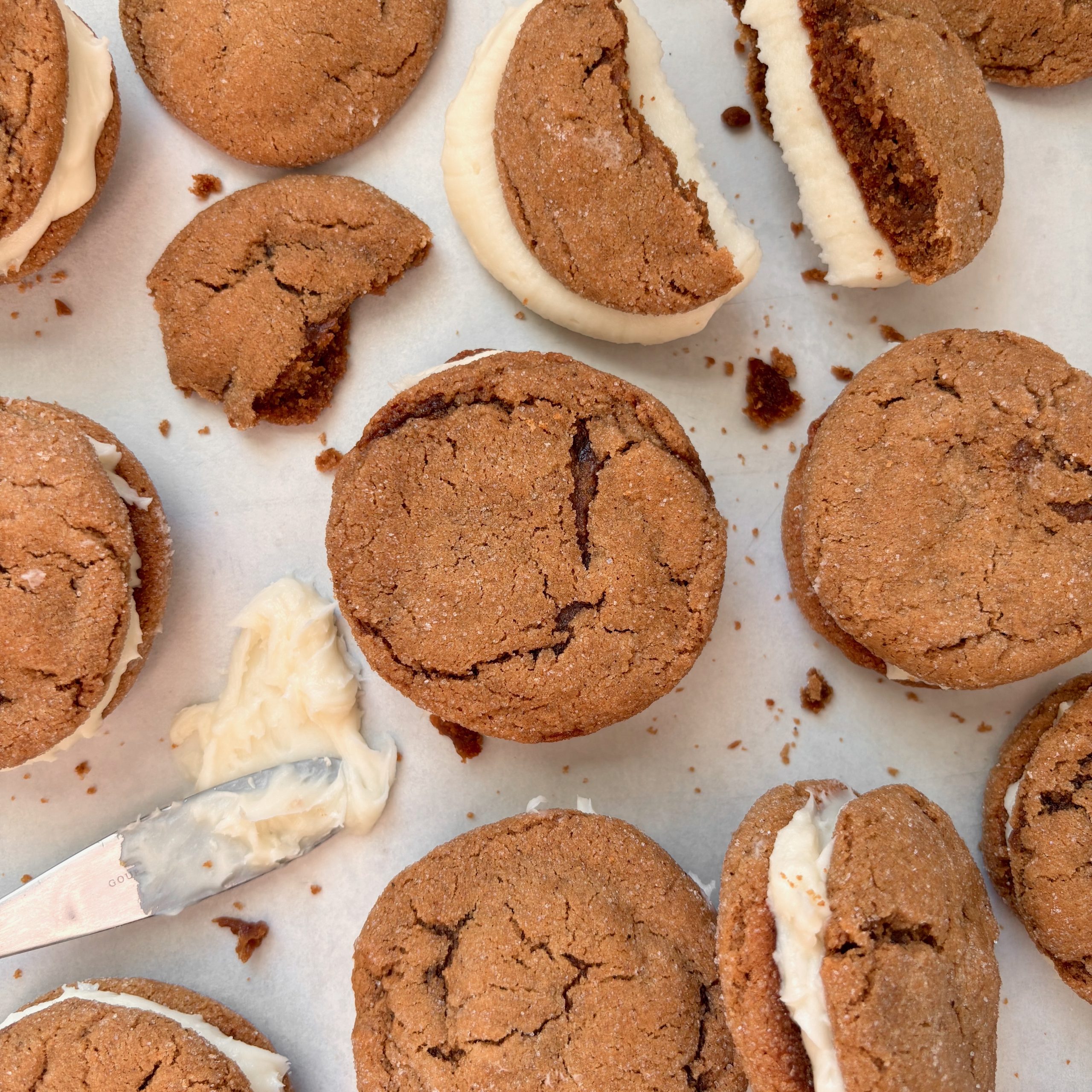 Ginger Cookies with Cream Cheese Filling